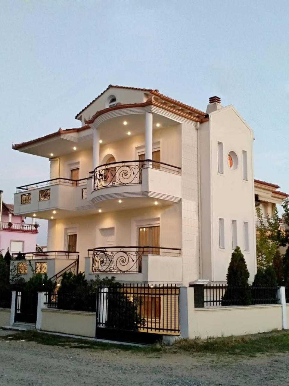 Prime Luxury Villa Beach Front Неа-Врасна Екстер'єр фото